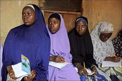 دختران مسلمان حق دارند با حجاب در نیجریه به مدرسه بروند