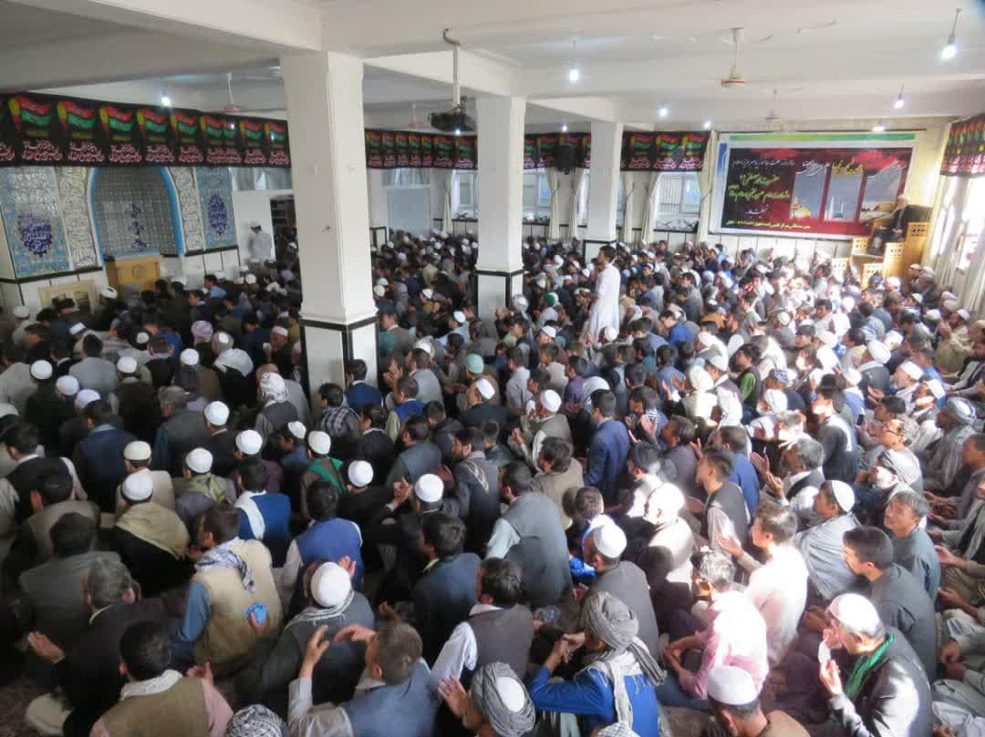 اجتماع عظیم پیروان پیامبر اکرم در مسجد مرکز فقهی ائمه اطهار کابل برگزار شد