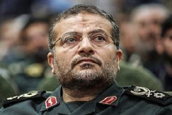 دشمن می‌خواهد در مسیر ایران قوی و مستقل خدشه ایجاد کند