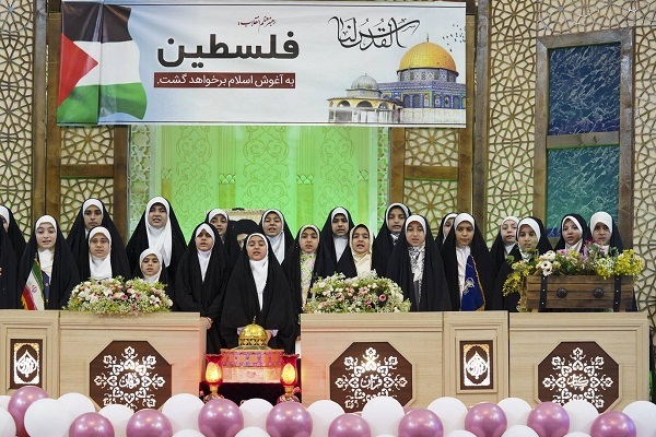 جشن بزرگ دختران روزه‌ اولی در حرم مطهر حضرت شاهچراغ برگزار شد+عکس