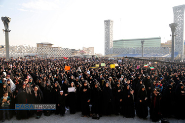 اجتماع دختران انقلاب در میدان امام حسین (ع) تهران