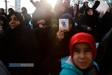 اجتماع دختران انقلاب در میدان امام حسین (ع) تهران