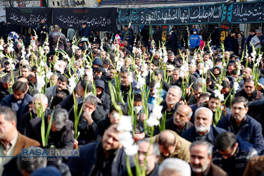 اجتماع عزاداران در روز شهادت حضرت زهرا (س) در میدان فاطمی تهران