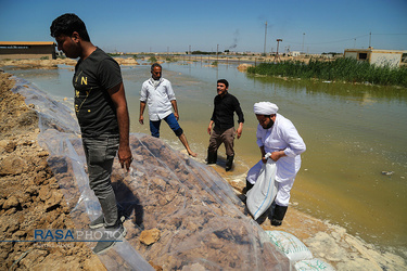 امداد رسانی مجاهدان عراقی حرکت النجباء عراق به مناطق سیل زده خوزستان