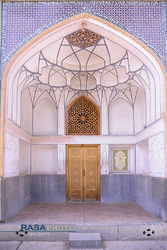 سردر ورودی حجره در حوزه علمیه صدر بازار اصفهان