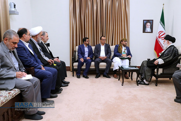 دیدار سخنگوی جنبش انصارالله یمن و هیئت همراه با مقام معظم رهبری