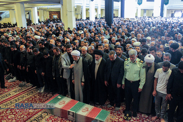 اجتماع بزرگ آمرین به معروف و تشییع شهید حسن صادقی در شیراز