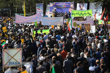 راهپیمایی یوم الله ۱۳ آبان در بیرجند