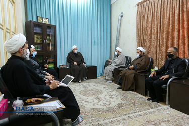 دیدار اعضای هیئت امنای جمعیت فعالان فرهنگ، هنر و رسانه انقلاب اسلامی با آیت الله محسن اراکی