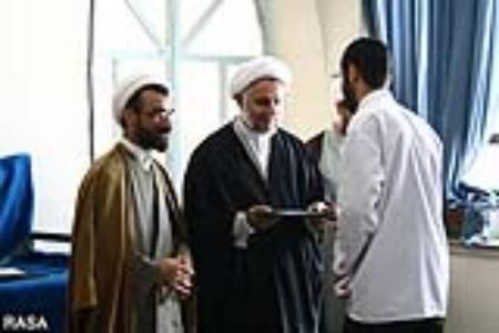 مراسم تجلیل از طلاب نخبه اهواز برگزار شد