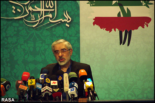 ستاد انتخاباتی میرحسین موسوی در تبریز فعال شد
