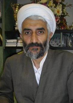گلستان به سیصد خانه عالم نیاز دارد