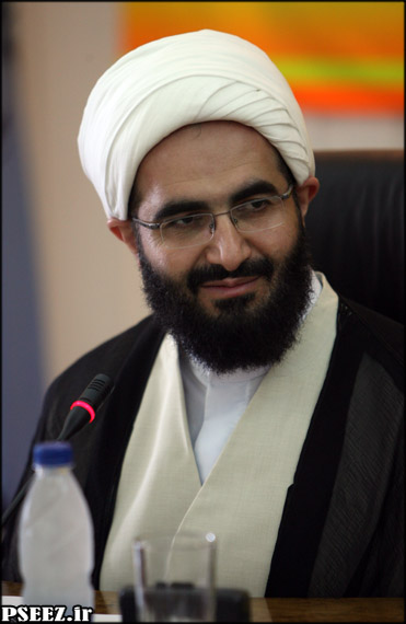 حجت الاسلام علي اكبري رييس سازمان ملي جوانان