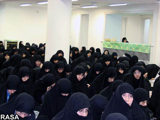گفتمان دینی جوان با موضوع مهدویت و فرقه های انحرافی برگزار شد