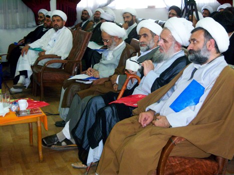 نخستین گردهمایی آموزشی ائمه جماعات و هیأت امنای بقاع متبرکه مازندران