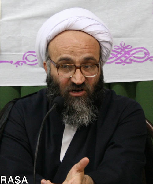 استکبار جهانی از رشد تشیع هراس دارد