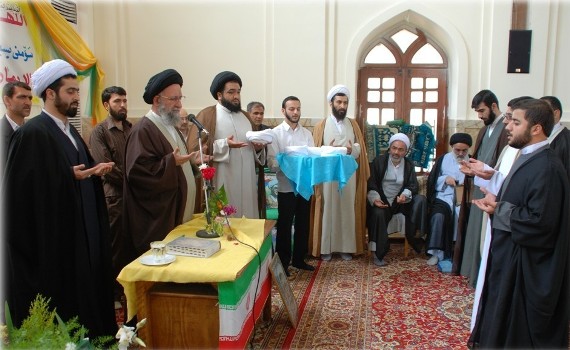 مراسم عمامه گذاری طلاب حوزه علمیه امام خمینی گرگان برگزار شد