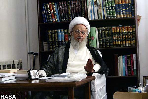 آيت الله مکارم شيرازي