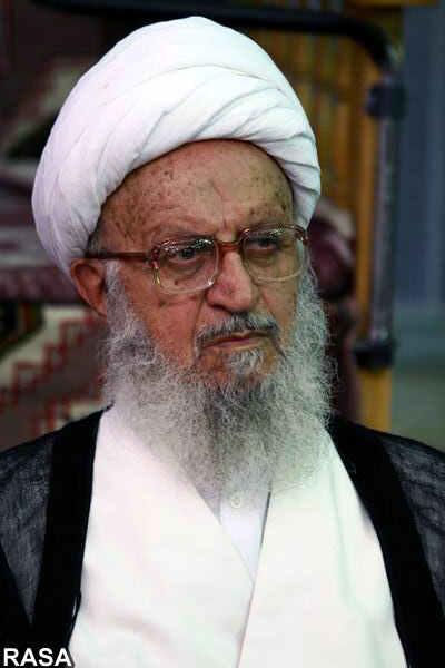 آيت الله مکارم شيرازي