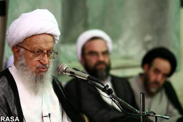 آيت الله مکارم شيرازي