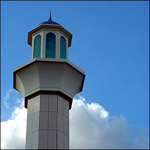 اذان اهل سنت از سیمای کردستان پخش شد