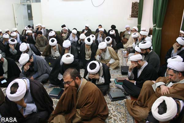 جهان اسلام در مصیبت فقدان آیت الله بهجت عزادار شد