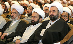 گردهمایی علما و روحانیون در گلوگاه برگزارشد