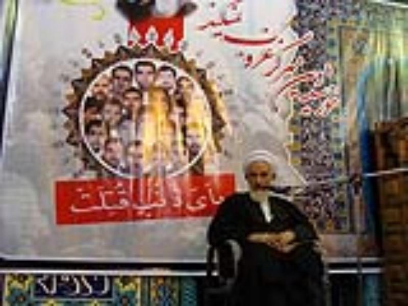خون شهیدان حادثه تروریستی زاهدان شرارت را ریشه کن می کند