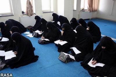 دومین کارگاه آموزشی نحله های انحرافی بانوان در گیلان