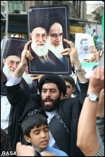 راهپیمایی مردمی غدیریان سبز علوی و رهپویان سرخ حسینی در قم