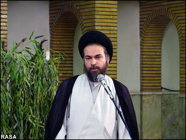 حجت الاسلام و المسلمين مدني
معاون فرهنگي تبليغي دفتر تبليغات اسلامي حوزه علميه قم