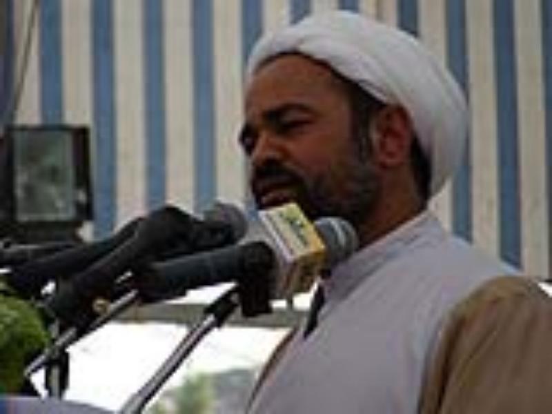 مبلغ دین باید با رفتار و اخلاقش دین را تبلیغ کند