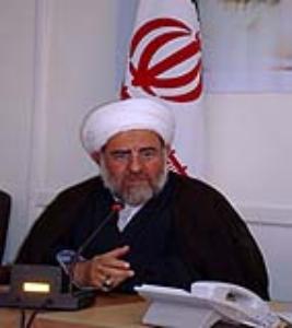 عضو فی مجلس الشورى الاسلامی یطالب بطرد السفیر البریطانی فی ایران<BR>
<BR>