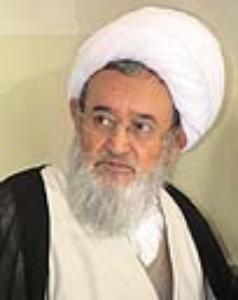 معاداة ولایة الفقیه معاداة لخط رجال الدین لدورهم البارز فی صمود وصیانة الثورة<BR>
<BR>