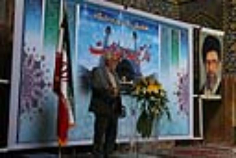هنوز برخی از مدارس ما نمازخانه ندارد