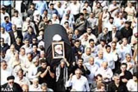 فی تشییع جنائزی مهیب.. الجثمان الطاهر لآیة الله مرتضى الأنصاری یوارى الثرى فی الأهواز<BR>
<BR>
