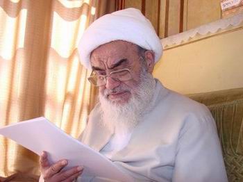 عرض أكثر من تسعين أثراً لآية الله مظاهري في المعرض القرآني السادس في أصفهان<BR>
<BR>