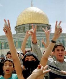 روز قدس كا اہتمام كریں