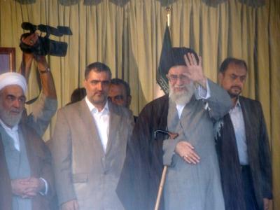 سماحة السید الخامنئی یلتقی أهالی چالوس و نوشهر