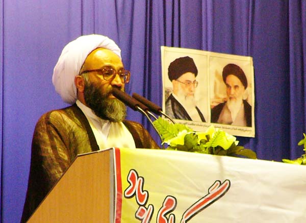 قوه قضائیه بدون ملاحظه مجرمان را محاکمه کند