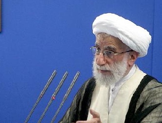 خطیب جمعة طهران یدین التدخل العسکری السعودی فی الیمن