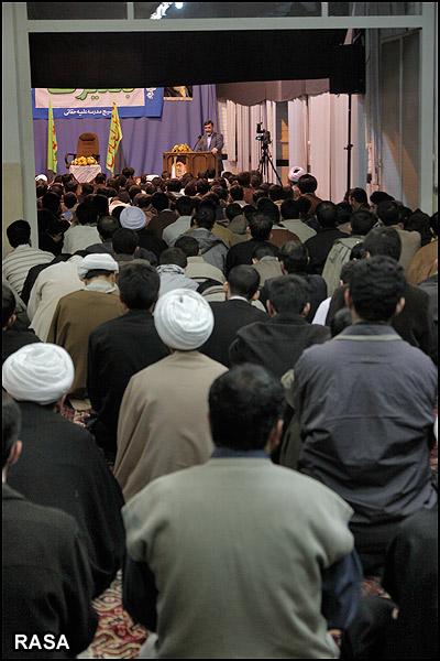 بزرگداشت دهه فجر هر شب در حوزه علمیه تهران برگزار می‌شود