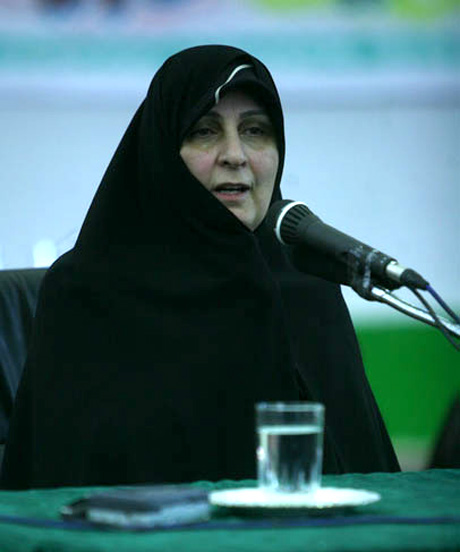 فاطمه طباطبايي