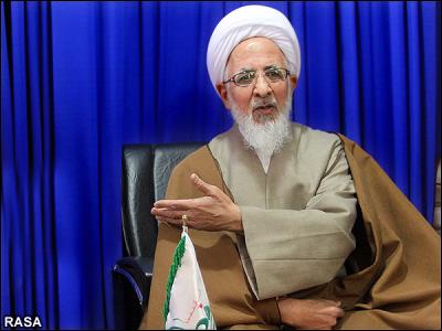 المجتمع الذی یتسیده العقل سهل الانقیاد ومن الممکن إدارته بکل سهولة<BR>