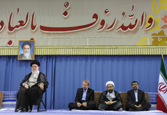 رہبر معظم کی عید فطر کے موقع پر اعلی حکام اور اسلامی ممالک کے سفیروں سے ملاقات
