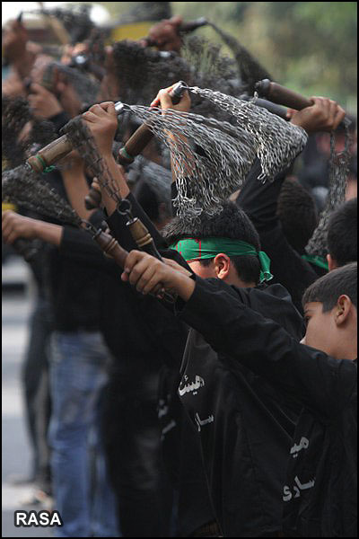 انقلاب اسلامی ایران برگرفته از واقعه کربلا است