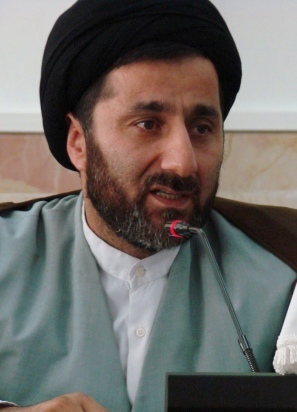 حجت الاسلام مير ابراهيمي، استاد حوزه و دانشگاه گيلان 