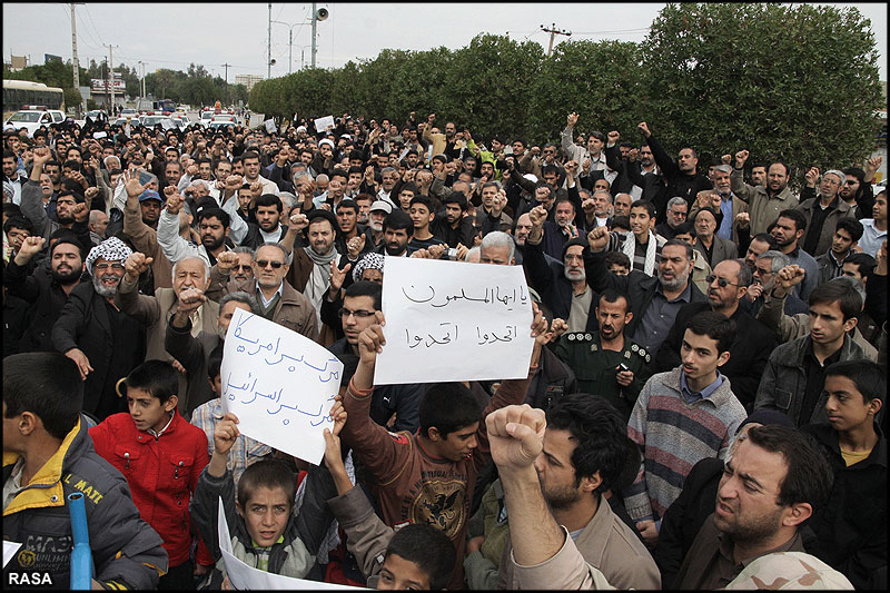 برگزاری راهپیمایی نمازگزاران تهرانی در اعتراض به نسلکشی در بحرین