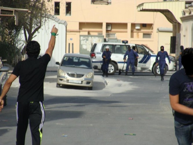 اعتراض مردم بحرين به تاييد حكم اعدام جوانان انقلابي