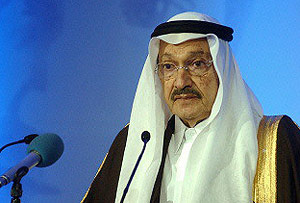 طلال عبدالعزيز از اعضاي خانواده آل سعود